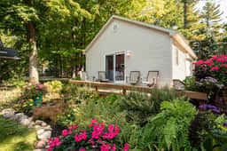 Luxe 3BR | Bunkhouse + Private Beach | Near Resort - Image 5