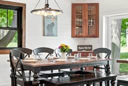 Historic Bay House| 5BR + Walk to Beach & Town - Image 4