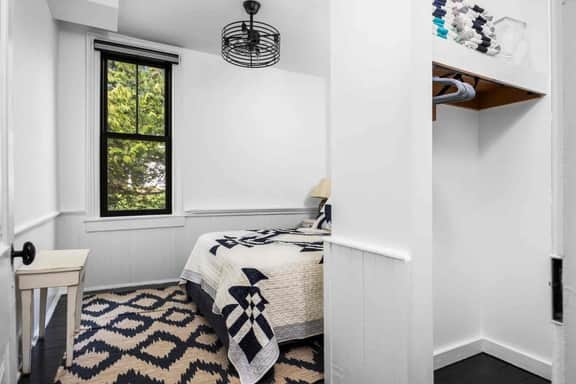Historic Bay House| 5BR + Walk to Beach & Town - Image 3